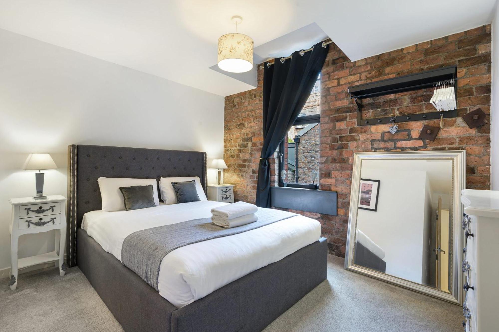 Host & Stay - Henry'S Hideaway Liverpool Buitenkant foto